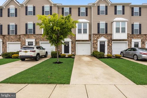 70 Benford Ln, EDGEWATER PARK, NJ, 08010-1723 | Card Image