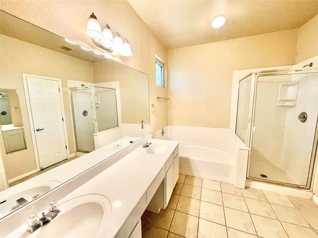 Primary bathroom | Image 6