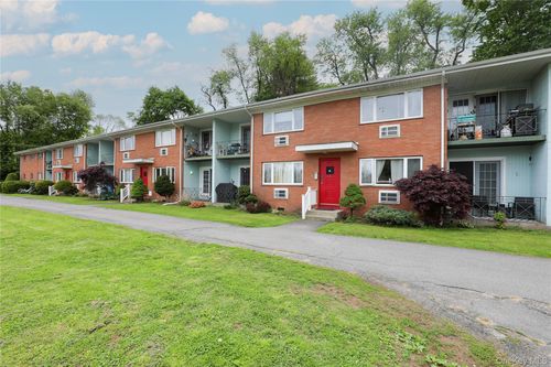 5c-30 Lamb Ave, Saugerties, NY, 12477-2243 | Card Image