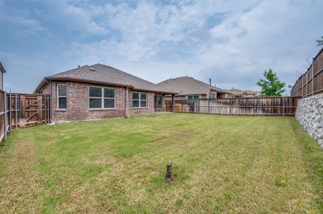 6120 Hightower St, House other with 3 bedrooms, 2 bathrooms and null parking in Aubrey TX | Image 25