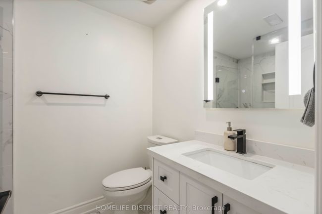 138 Alfred Paterson Dr, House other with 2 bedrooms, 1 bathrooms and 1 parking in Markham ON | Image 4