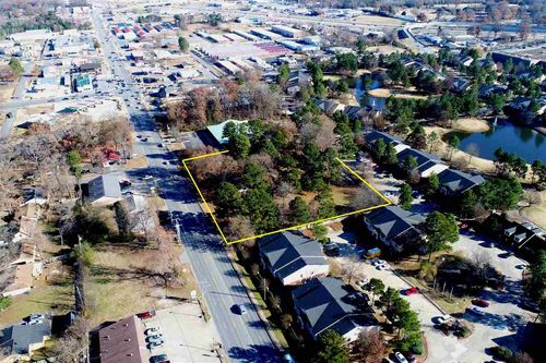 3600 E Kiehl Ave, Sherwood, AR, 72120-3320 | Card Image