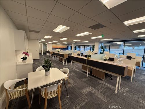 340-3090 Bristol St, Costa Mesa, CA, 92626-3061 | Card Image