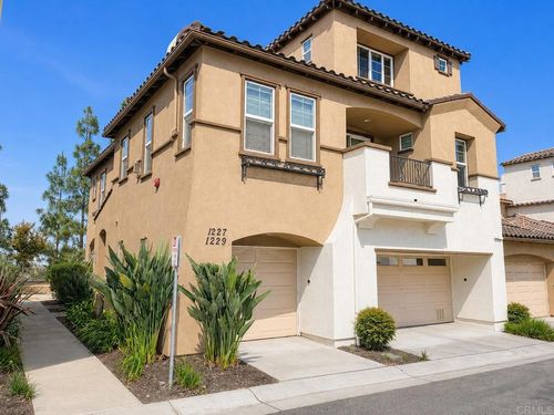 1227 Highbluff Highbluff Ave, San Marcos, CA, 92078-1051 | Card Image