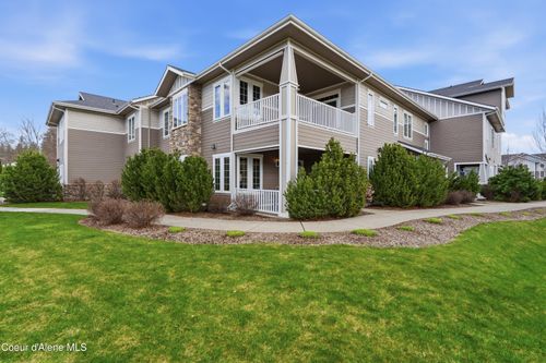 apt-9-4583 Greenchain Loop, Coeur d'Alene, ID, 83814 | Card Image