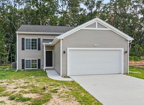 2098 Kersting Dr, Muskegon, MI, 49444 | Card Image