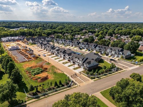 1911 Charadon Ct, Murfreesboro, TN, 37129-2770 | Card Image