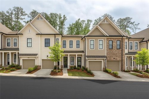 4948 Sudbrook Way, Peachtree Corners, GA, 30092-1175 | Card Image