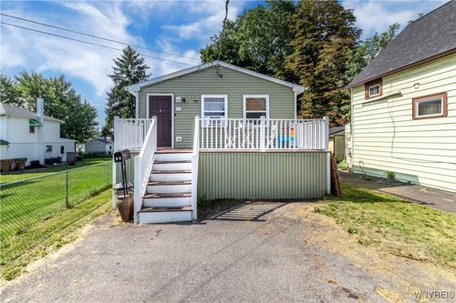 17 David Ave, Cheektowaga, NY, 14225-4001 | Card Image