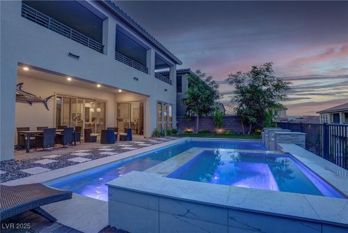 230 Carmel Sky St, Las Vegas, NV, 89138-6355 | Card Image