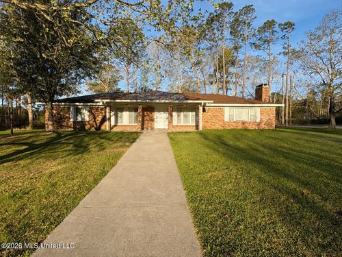 29129 J P Ladner Rd, Pass Christian, MS, 39571-9575 | Card Image