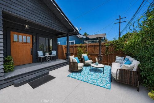 523 Olive Ave, Long Beach, CA, 90802-2652 | Card Image