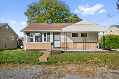 1805 16th Ave, House other with 2 bedrooms, 1 bathrooms and 2 parking in Beaver Falls PA | Image 3