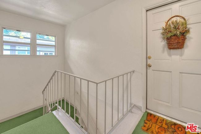UNIT-4 - 5815 Bowcroft St, Condo with 1 bedrooms, 1 bathrooms and 1 parking in Los Angeles CA | Image 17