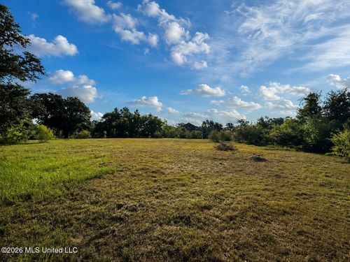 10318 Pin Oak Drive, Biloxi, MS, 39532 | Card Image