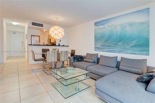 apt-606-9195 Collins Ave, Surfside, FL, 33154-3104 | Card Image