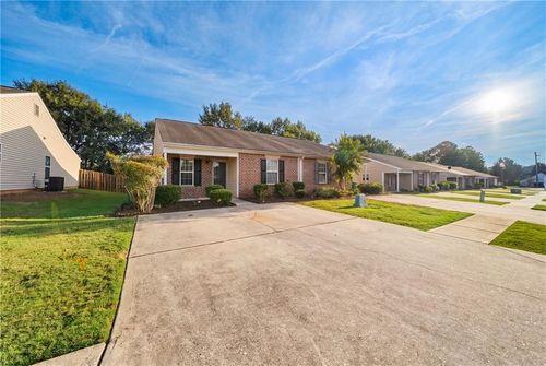1514 Louise Anderson Dr, Griffin, GA, 30224-2405 | Card Image