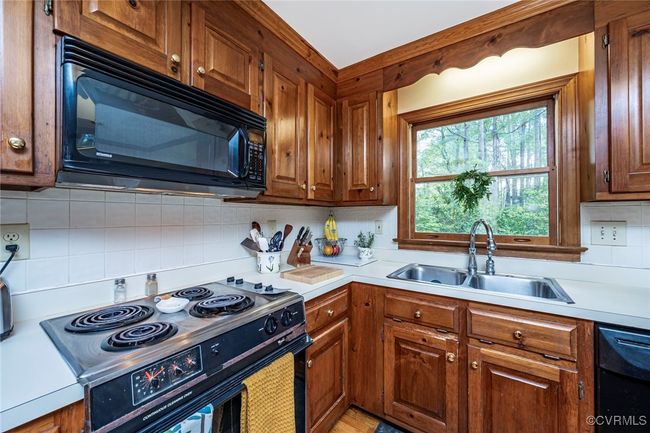 3112 Brookemoor Ct, House other with 5 bedrooms, 4 bathrooms and null parking in Glen Allen VA | Image 13