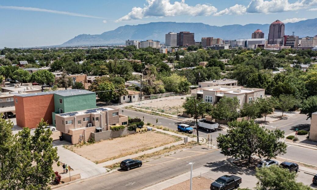 Land in Albuquerque 4