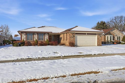 40931 Rehse Dr, Clinton Township, MI, 48038-4143 | Card Image