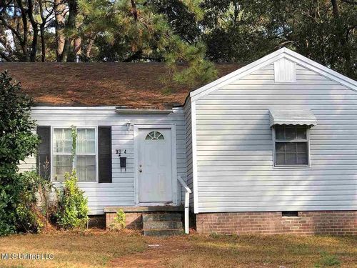 3704 Hines Avenue, Jackson, MS, 39212 | Card Image