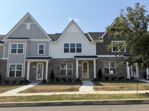 313 Greystone Lee Blvd, Smyrna, TN, 37167-2289 | Card Image