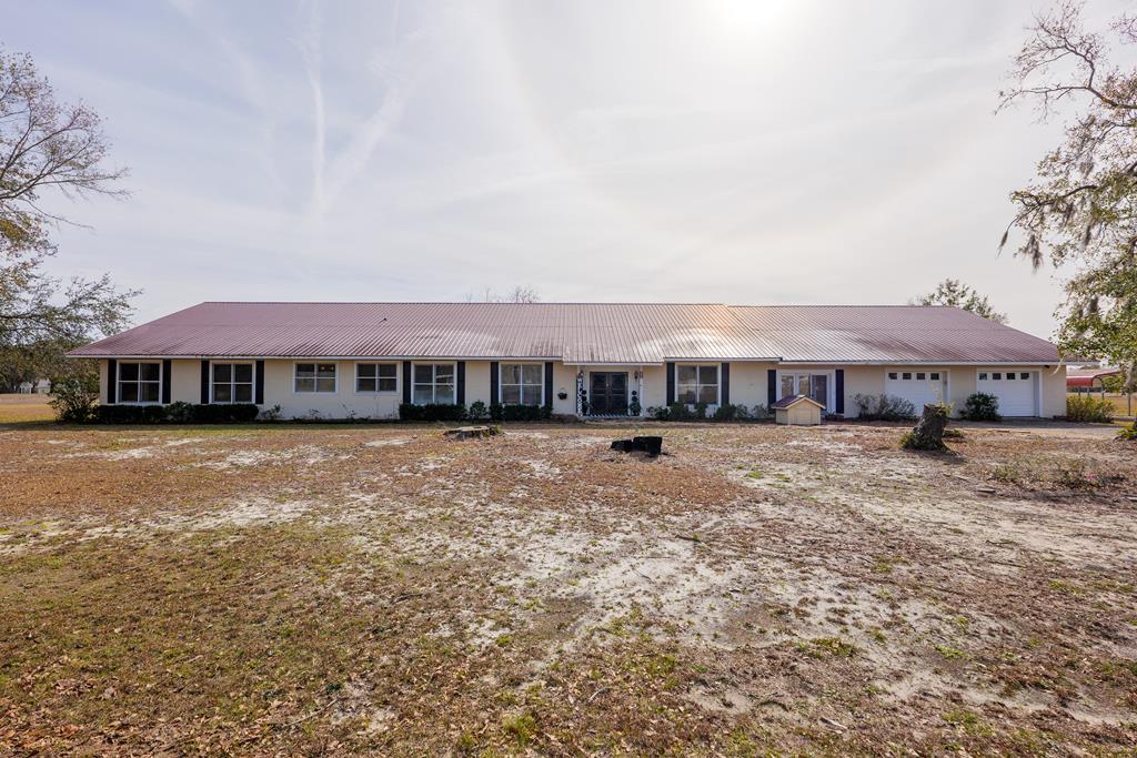 Kay Cir, Valdosta, GA 31606