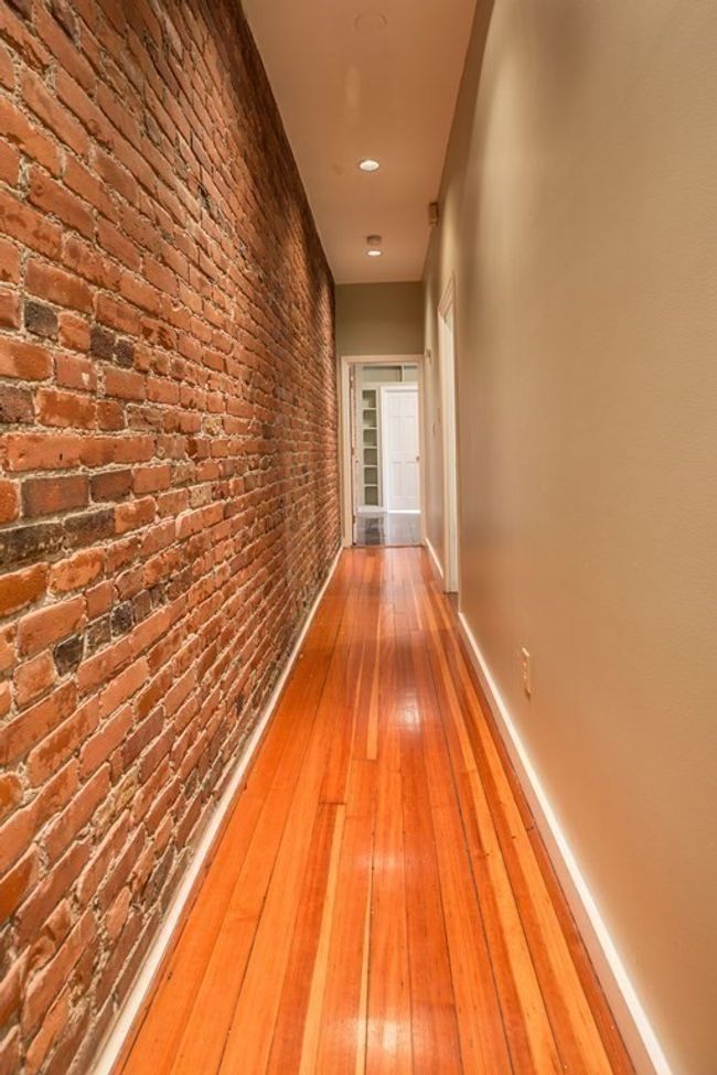 APT-2 - 15 Blackwood St, Condo with 2 bedrooms, 1 bathrooms and null parking in Boston MA | Image 5