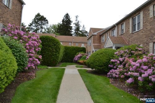 346 Maple Ave, Oradell, NJ, 07649-2133 | Card Image