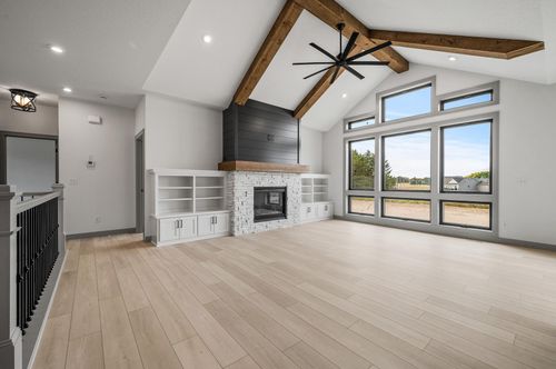 30339 Orchard Ct, Center City, MN, 55012 | Card Image