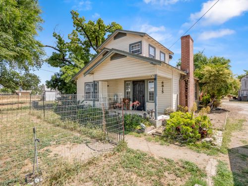 6815 Avenue 404, Dinuba, CA, 93618 | Card Image