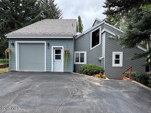 94 Lupine Ln Ln, Avon, CO, 81620-5614 | Card Image