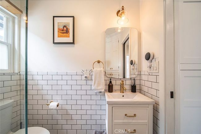 4218 E 3 Rd St, House other with 2 bedrooms, 1 bathrooms and 1 parking in Long Beach CA | Image 18