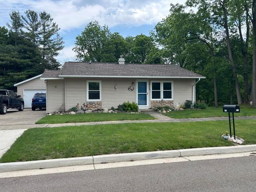 315 S Liberty St, Marshall, MI, 49068-1651 | Card Image