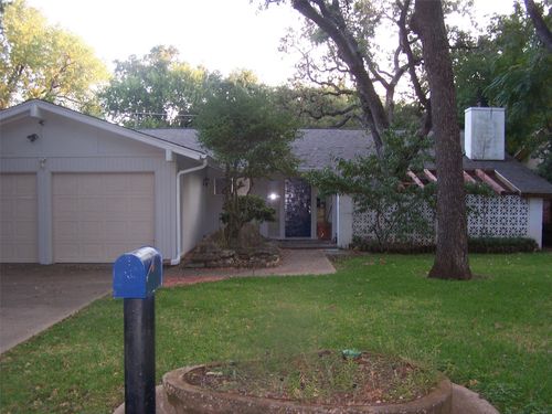 2822 Olympia Dr, Arlington, TX, 76013-1238 | Card Image