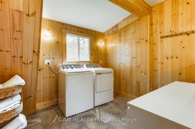 14 Moonlight Crt, House other with 2 bedrooms, 1 bathrooms and 4 parking in Tiny ON | Image 20
