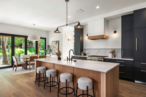 3323 Snowflake Cir, Steamboat Springs, CO, 80487-2236 | Card Image