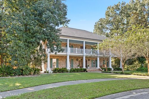 101 Farmington Dr, Lafayette, LA, 70503-8403 | Card Image