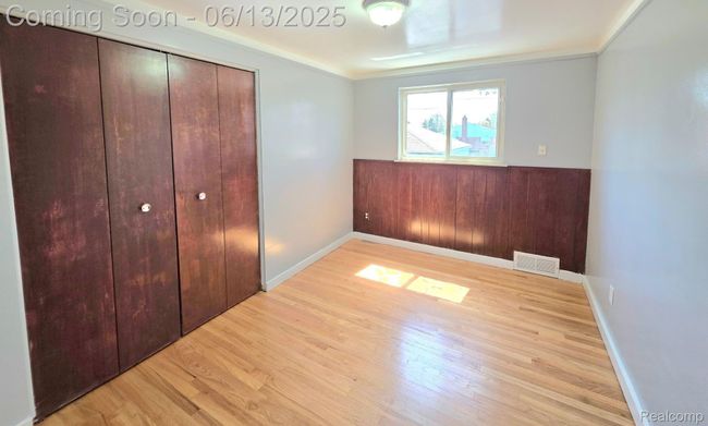 8340 Anna Ave, House other with 3 bedrooms, 2 bathrooms and null parking in Warren MI | Image 11