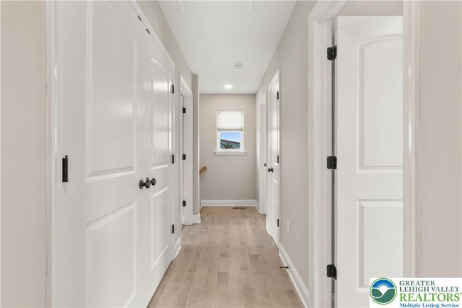 721 7 Th St, House other with 3 bedrooms, 3 bathrooms and null parking in Whitehall PA | Image 39