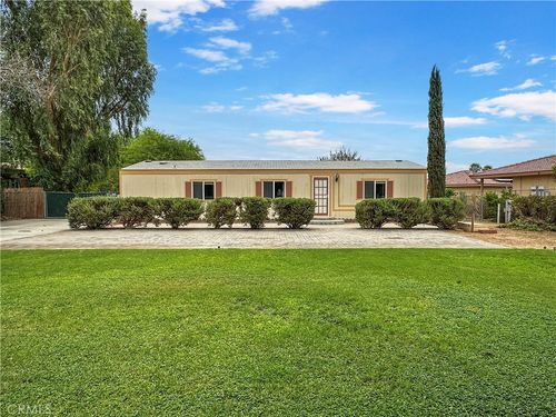 2224 Riviera Dr, Blythe, CA, 92225-4156 | Card Image