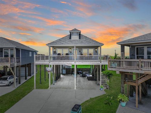 3263 Hidden Gold, Crystal Beach, TX, 77650 | Card Image