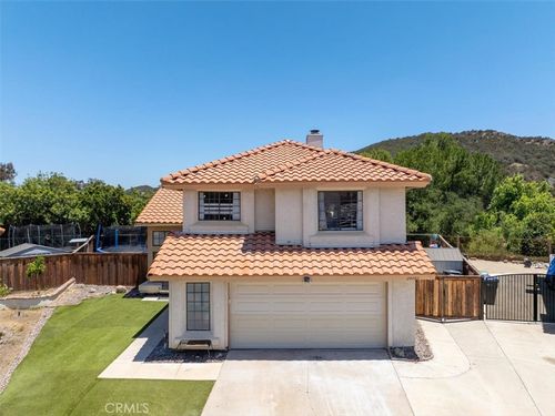24080 Manresa Ct, Murrieta, CA, 92562 | Card Image