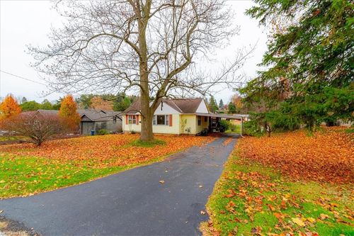 48 Cherry St, Simcoe, ON, N3Y1B4 | Card Image