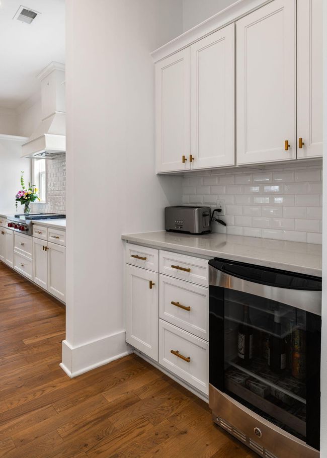 Butlers Pantry | Image 13