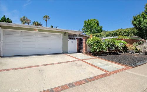 267 E 16th Street, Costa Mesa, CA, 92627 | Card Image