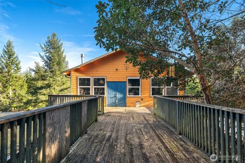 23611 W Ludvick Lake Dr, Seabeck, WA, 98380-9641 | Card Image
