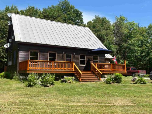 821 Paquette Rd, Craftsbury, VT, 05826-9653 | Card Image