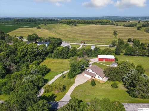 18302 Nicholas Rd, Plattsmouth, NE, 68048-7340 | Card Image