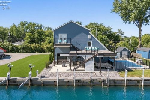 4690 E Johnson Avenue, Port Clinton, OH, 43452 | Card Image